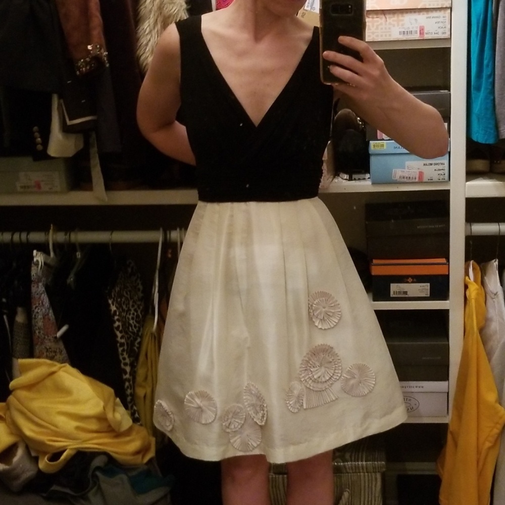 Max and Cleo dress